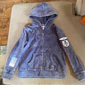 Butter Super Soft brand boys navy Hoodie Ski Clive inspired size M- 10/12 NWOT